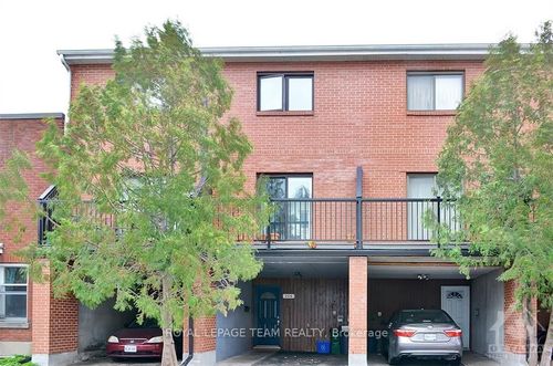 206 Guigues Ave, Ottawa, ON, K1N5J2 | Card Image
