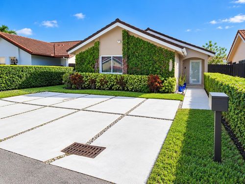 11312 Sw 25 Terr, Miami, FL, 33165 | Card Image