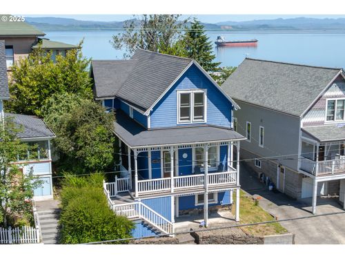 842 Irving Ave, Astoria, OR, 97103-4833 | Card Image