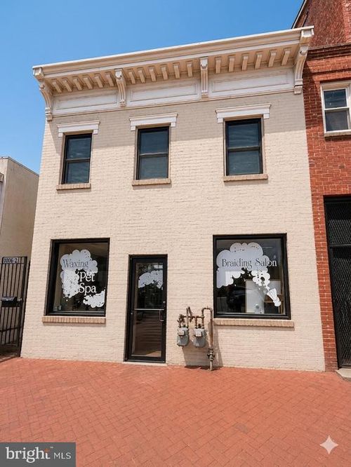 1005 8th St Se, WASHINGTON, DC, 20003-3634 | Card Image