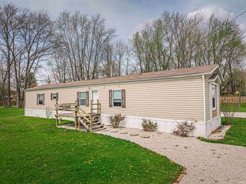 4611 N Alford Locust St, Petersburg, IN, 47567-8316 | Card Image