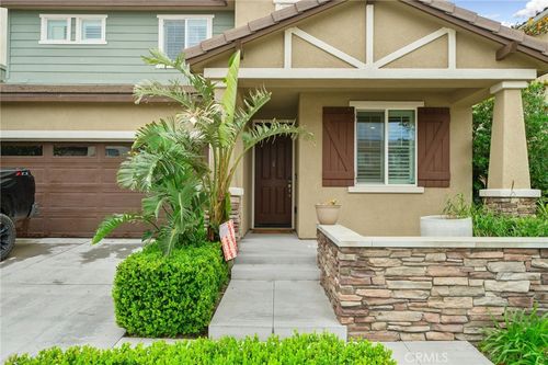 16969 Red Tail Ln, Fontana, CA, 92336-4764 | Card Image