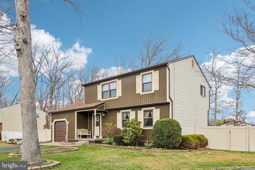 31 Villa Dr, BERLIN, NJ, 08009-9630 | Card Image