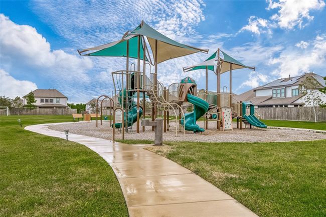 5107 Twin Summit Dr, House other with 4 bedrooms, 4 bathrooms and 2 parking in Rosenberg TX | Image 33