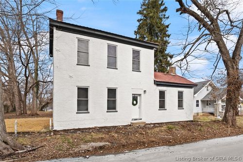 673 High St, Charlestown, IN, 47111-1153 | Card Image