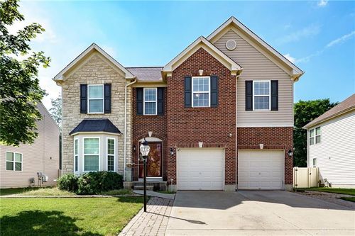 5333 Heather Way, Dayton, OH, 45424-8721 | Card Image