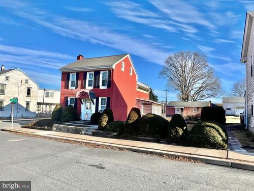 301 S Franklin St, FLEETWOOD, PA, 19522-1814 | Card Image