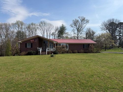 504 Winding Ln, Sparta, TN, 38583-2405 | Card Image