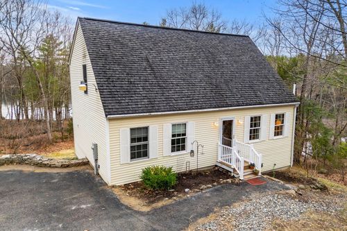 516 Berry River Rd, Barrington, NH, 03825-7211 | Card Image