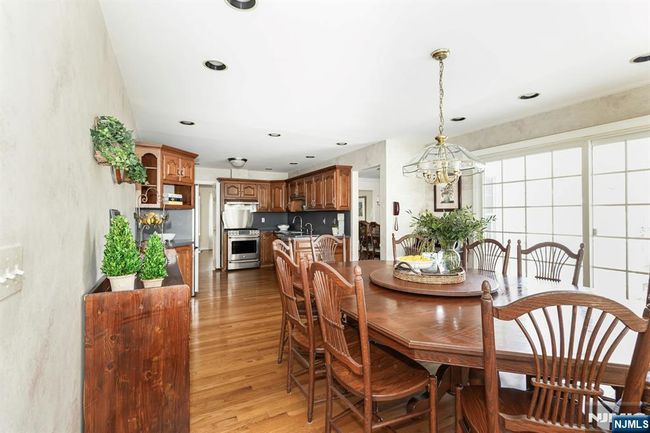 211 Lorraine Dr, House other with 6 bedrooms, 4 bathrooms and null parking in Berkeley Heights NJ | Image 11