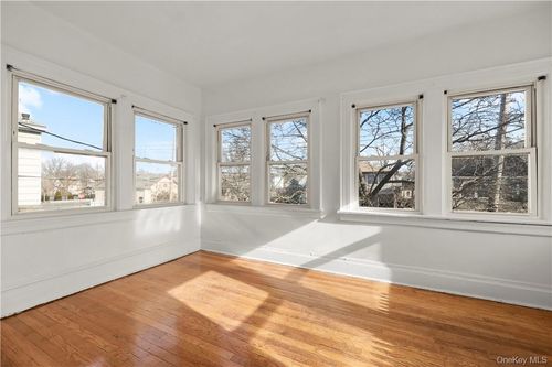 2-10 S 13th Ave, Mount Vernon, NY, 10550-2806 | Card Image