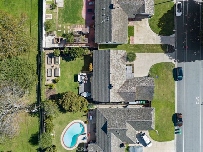 420 Cabrillo St, House other with 3 bedrooms, 2 bathrooms and 5 parking in Costa Mesa CA | Image 26