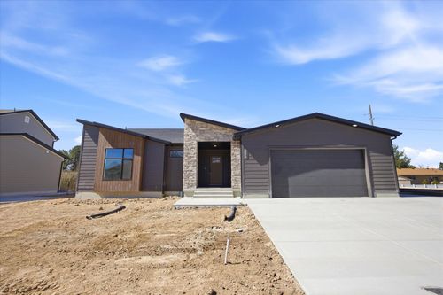 816 S 1300 E, Spanish Fork, UT, 84660-6292 | Card Image