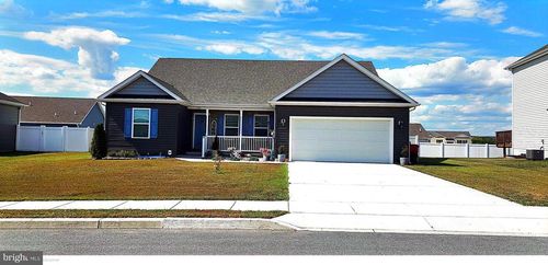 179 Lahaye Dr, MARTINSBURG, WV, 25405-6970 | Card Image