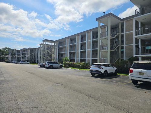 432-2998 Nw 48th Ter, Lauderdale Lakes, FL, 33313-1616 | Card Image