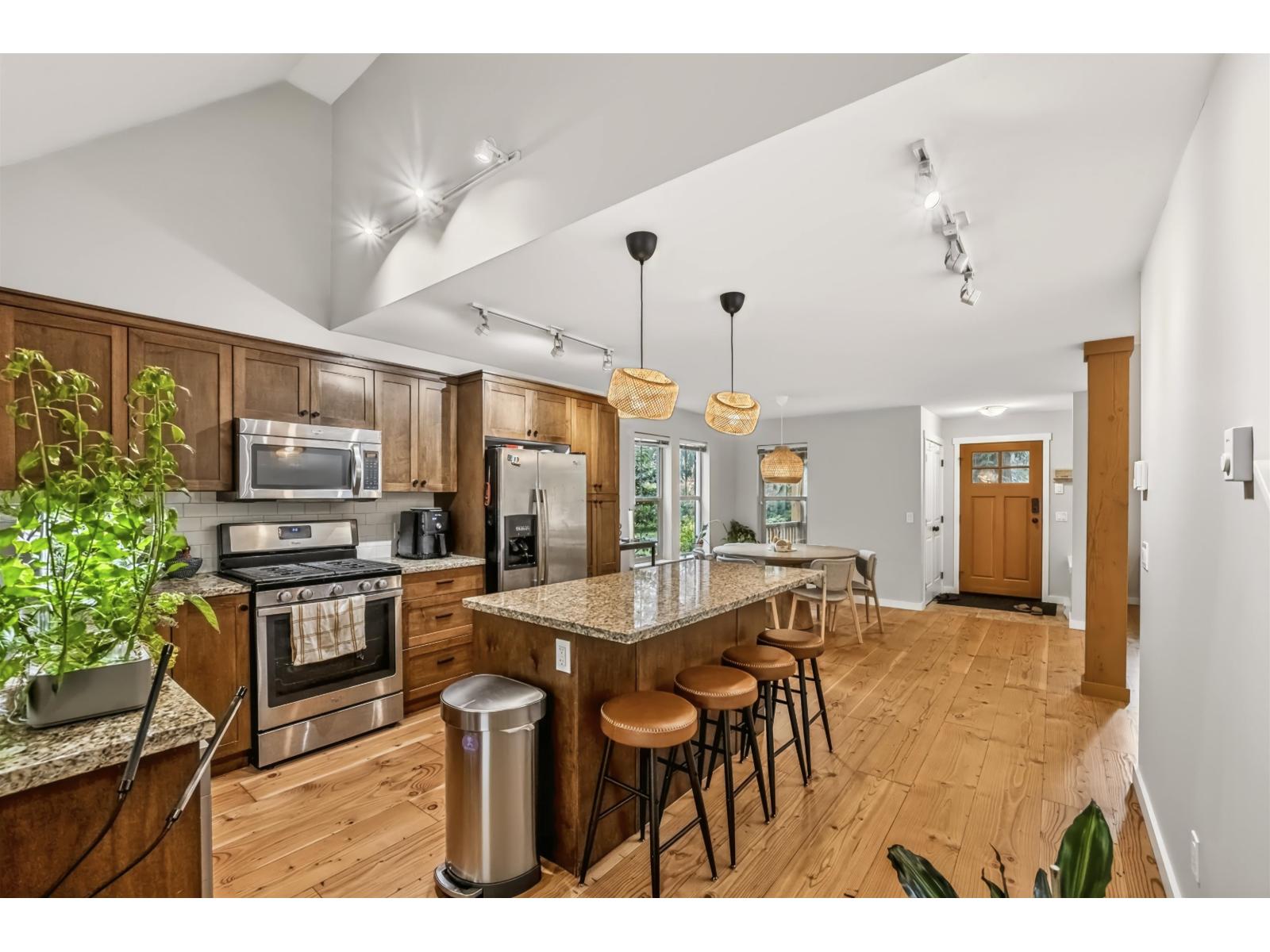 Residential in Lindell Beach 5
