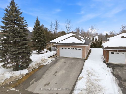 317 Woodward Ave, Peterborough, ON, K9L1K2 | Card Image