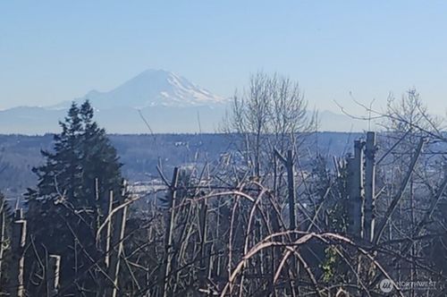 71 S 130th Street, Seattle, WA, 98178 | Card Image