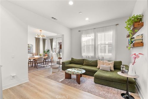 710 W Tribella Ct, Santa Ana, CA, 92703-3642 | Card Image