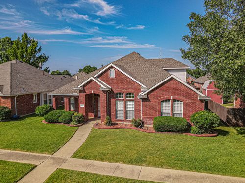 5221 Alec Dr, Garland, TX, 75043-2877 | Card Image