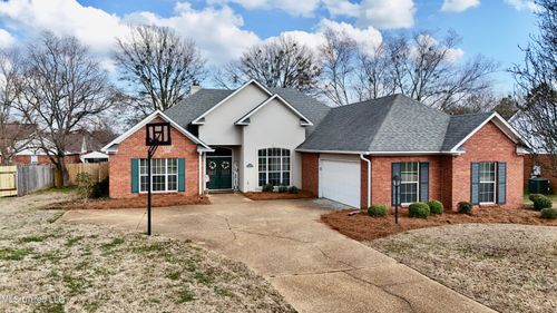 102 Hampshire Dr, Madison, MS, 39110-7525 | Card Image