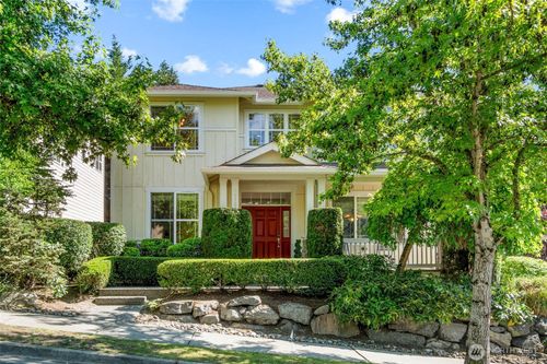 16563 Ne 119th Way, Redmond, WA, 98052-2331 | Card Image