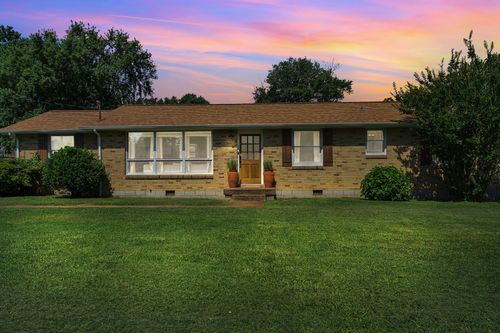 167 Roberta Dr, Hendersonville, TN, 37075-5321 | Card Image