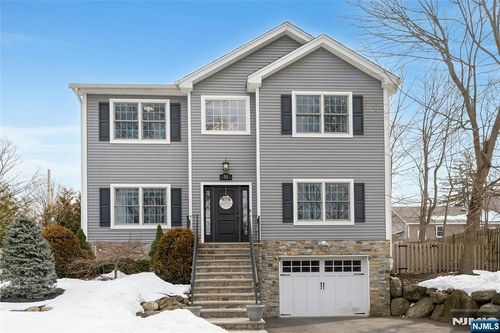 51 Terrace St, Park Ridge, NJ, 07656-2139 | Card Image