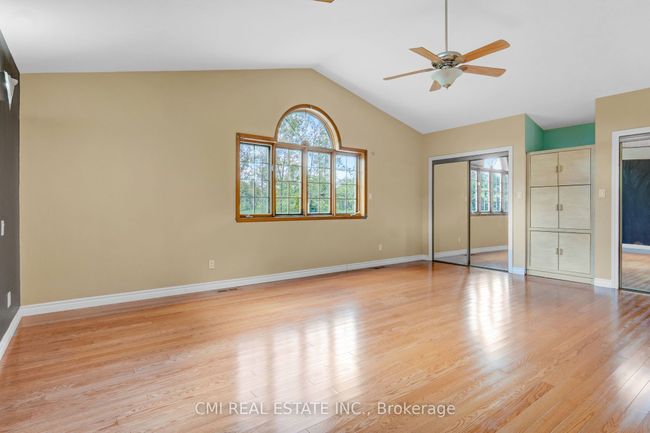 22139 Beauchamps Dr, House other with 6 bedrooms, 3 bathrooms and 10 parking in North Lancaster ON | Image 8