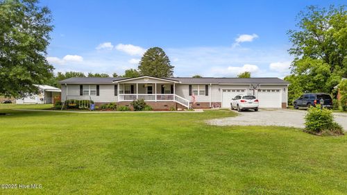 6400 Us Highway 17 N, Vanceboro, NC, 28586-7828 | Card Image