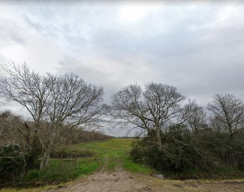 county road 46 County Road 46, Angleton, TX, 77515-8509 | Card Image
