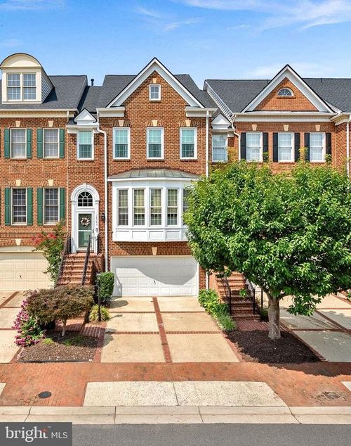 18509 Bear Creek Ter, LEESBURG, VA, 20176-7424 | Card Image