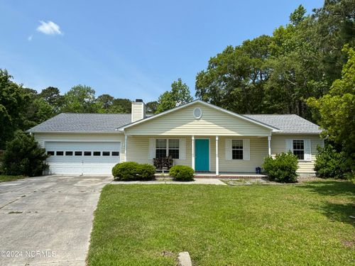215 Finishing Ln, Sneads Ferry, NC, 28460-6853 | Card Image