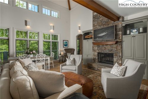 509 Twin Rivers Dr, Boone, NC, 28607-6632 | Card Image