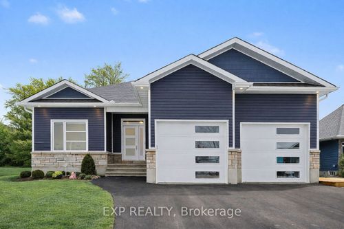200 Nellie St, Hammond, ON, K0A2A0 | Card Image