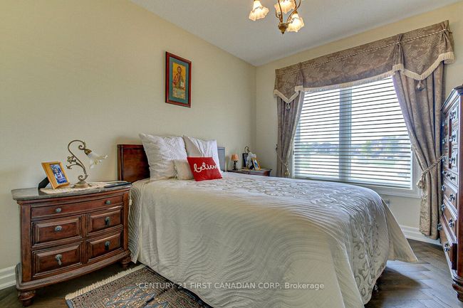 2129 Lockwood Cres, House other with 2 bedrooms, 2 bathrooms and 2 parking in Mount Brydges ON | Image 28