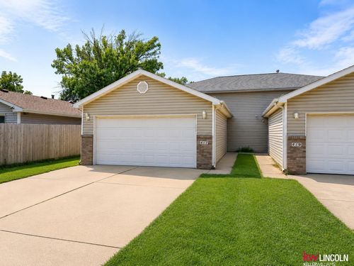 417 Nw 20th St, Lincoln, NE, 68528-1708 | Card Image