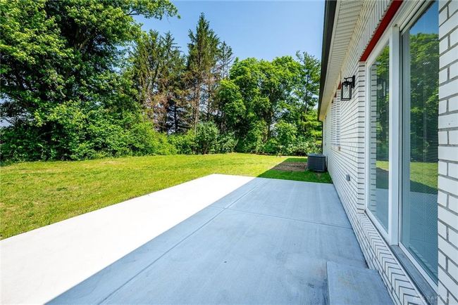 8613 Byers Rd, House other with 5 bedrooms, 3 bathrooms and null parking in Miamisburg OH | Image 61