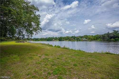 75 Ft Denaud Bridge Way, Labelle, FL, 33935 | Card Image
