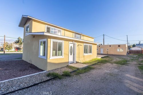 107 Walnut St, Needles, CA, 92363-2334 | Card Image