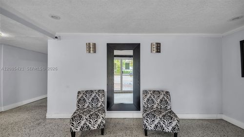 4b-8001 Crespi Blvd, Miami Beach, FL, 33141-1564 | Card Image