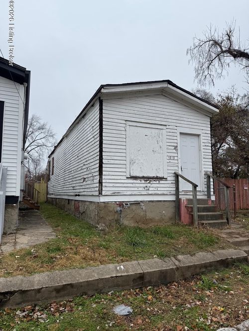 1813 Columbia St, Louisville, KY, 40203-1248 | Card Image