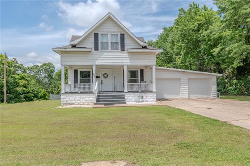 900 N Chestnut St, Harrison, AR, 72601-3004 | Card Image