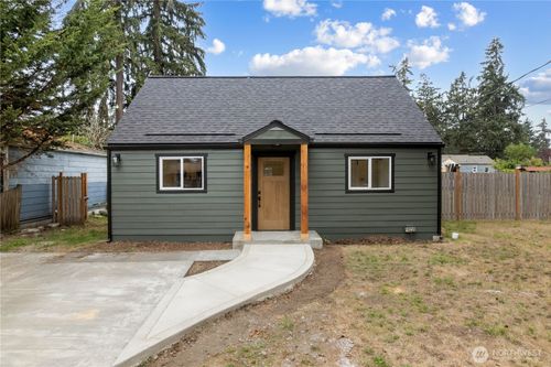 10228 Alaska St S, Tacoma, WA, 98444-8794 | Card Image