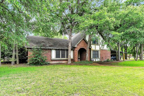 609 Deerfoot Dr, Round Rock, TX, 78664-5913 | Card Image