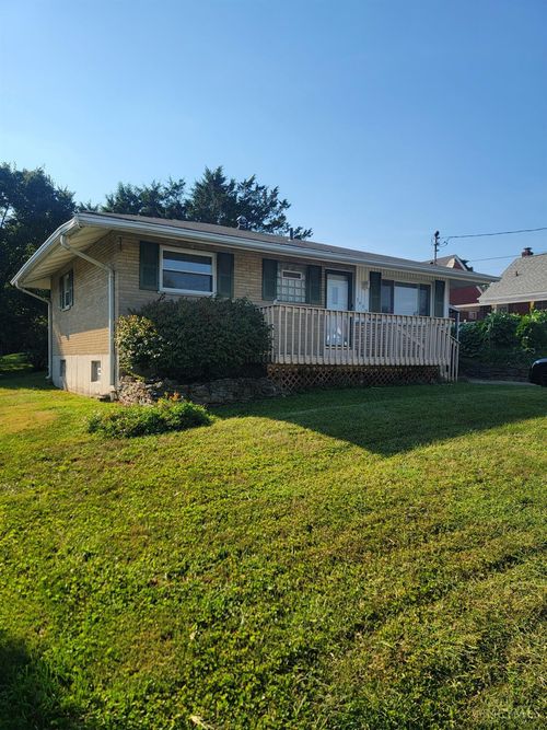 7469 Barjo Ln, Colerain Twp, OH, 45239-4003 | Card Image
