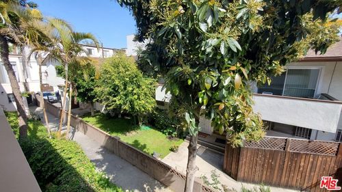 apt-3-1438 S Barrington Ave, LOS ANGELES, CA, 90025-2342 | Card Image