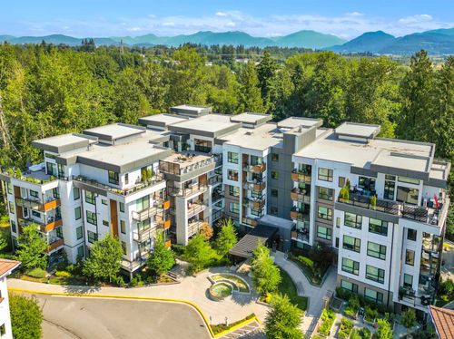 415-3182 Gladwin Rd, Abbotsford, BC, V2T0K8 | Card Image