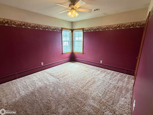 605 6th St N, Humboldt, IA, 50548-1441 | Card Image