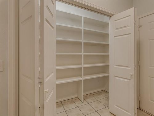 1205 Regency Ct, Kingfisher, OK, 73750-4251 | Card Image